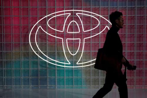 Toyota 'bốc hơi' 18 tỷ USD vốn hóa sau vụ gian lận thử nghiệm