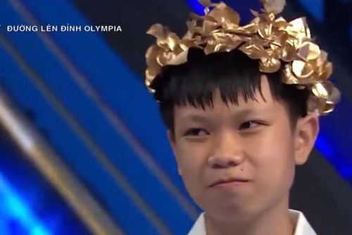 Đường Lên Đỉnh Olympia: Nam sinh THPT chuyên Bắc Giang giành vòng nguyệt quế