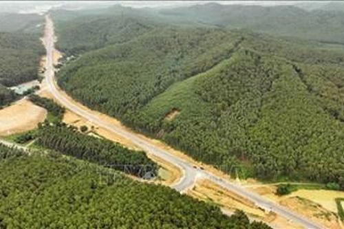 Nghệ An đầu tư hơn 5.300 tỷ đồng xây dựng dự án giao thông trọng điểm