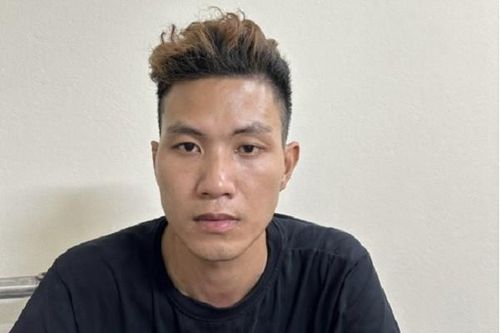 Bắt đối tượng cầm đầu đường dây mua bán súng quân dụng ở Cẩm Phả