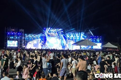 Bình Định: Khai mạc du lịch hè 2024 'Quy Nhơn - Thiên đường biển - Tỏa sáng phát triển'