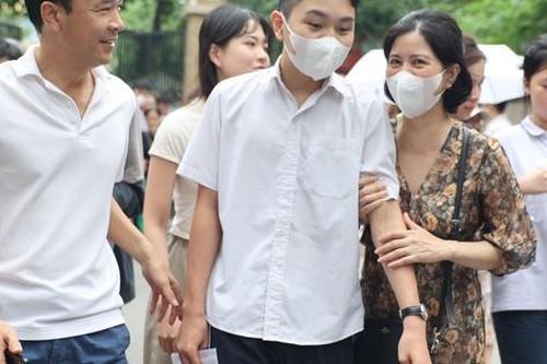 Áp lực vì thiếu trường công lập