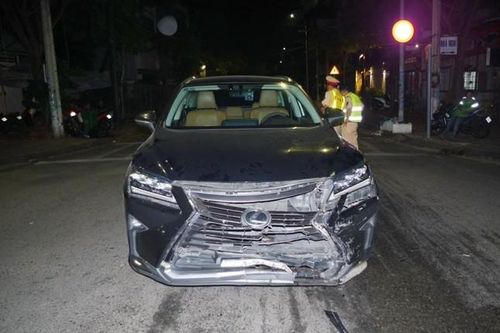 Diễn biến mới vụ hai tài xế dùng ô tô húc nhau tại TP Bà Rịa