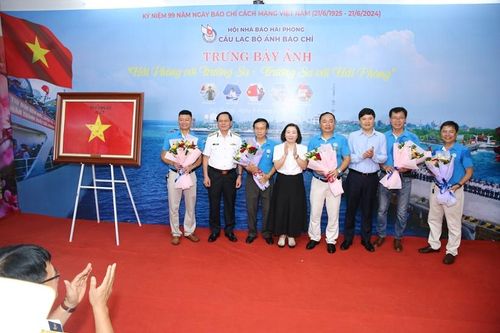 Hơn 200 tác phẩm ảnh tại Trưng bày ảnh 'Hải Phòng với Trường Sa – Trường Sa với Hải Phòng'