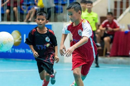 Chiến thắng Nhi đồng Nghĩa Đàn, Nhi đồng Yên Thành đứng đầu bảng A