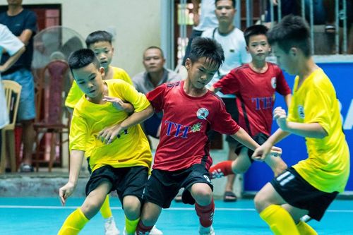 Highlight: Nhi đồng Tân Kỳ - Nhi đồng TP. Vinh: 3 - 0