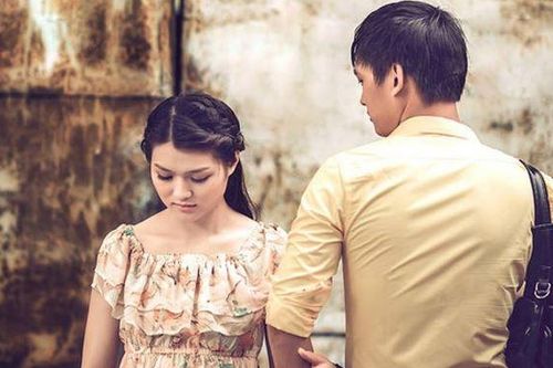 Vừa ly hôn xong, chồng thay số điện thoại, block luôn facebook vợ cũ nhưng 1 tháng sau mở ra, anh lại choáng váng với những gì hiện lên trước mắt