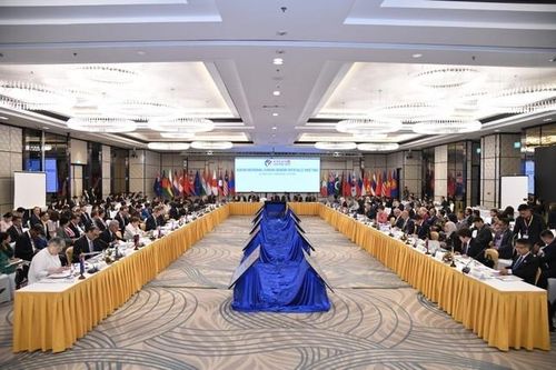 SOM ASEAN+3 và các hội nghị tại Lào quan ngại về tình hình biển Đông