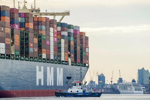 Giá cước container tăng phi mã, lo ngại 'cơn ác mộng' thiếu container rỗng quay trở lại