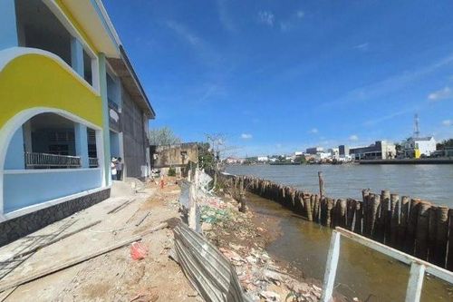 Bạc Liêu: Ngôi trường xây dựng hơn 38 tỷ đồng chưa xong đã có nguy cơ sạt lở