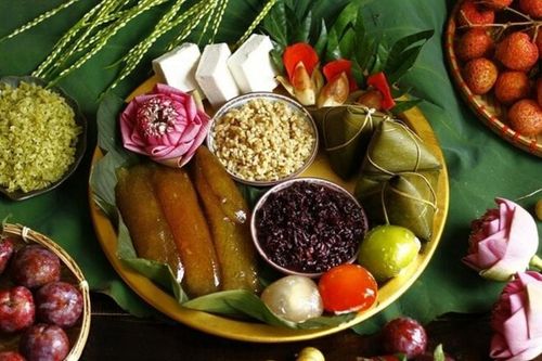 Những lưu ý khi chuẩn bị mâm cỗ Tết Đoan Ngọ