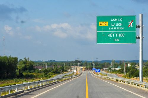 28 dự án cao tốc 'nâng đời' lên quy mô hoàn chỉnh cần hơn 247.000 tỷ đồng