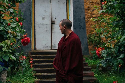 Cửa ngõ bước lên con đường thánh đạo