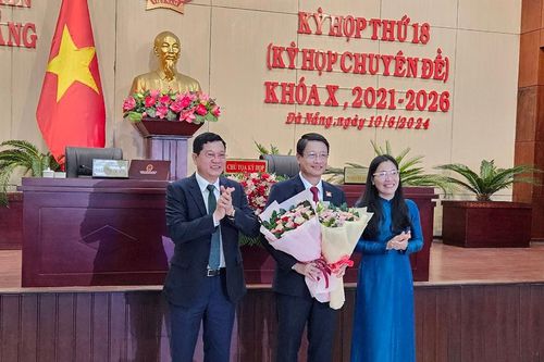 Ông Ngô Xuân Thắng giữ chức Chủ tịch HĐND TP Đà Nẵng