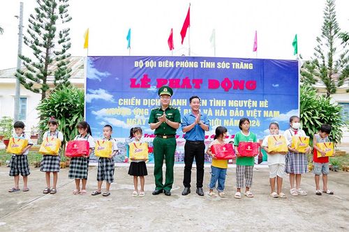 Chiến dịch thanh niên tình nguyện hè ở biên giới biển Sóc Trăng