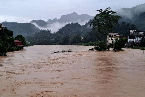 Hà Giang khẩn trương ứng phó với lũ trên sông Gâm