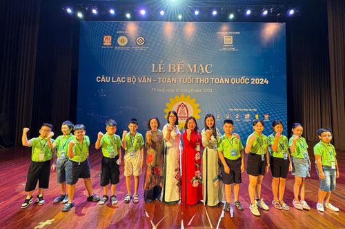 Ba Đình đạt 4 huy chương Vàng cuộc thi CLB Văn - Toán