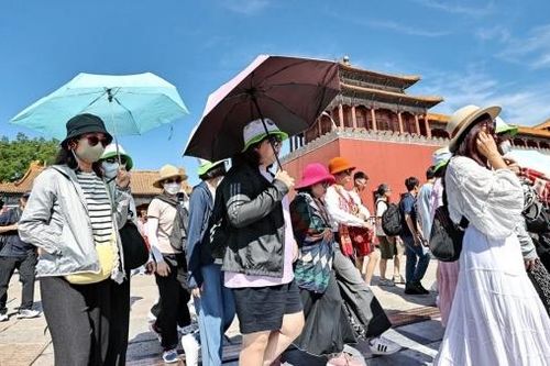 Trung Quốc: Miền Bắc sắp có đợt nắng nóng kỷ lục, phía Nam mưa lớn nhiều tuần