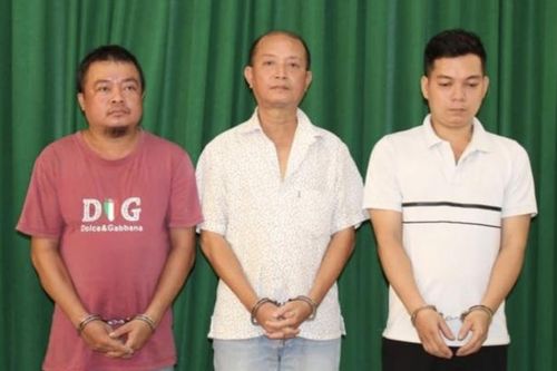 Công an TP HCM bắt thêm 3 người liên quan vụ sản xuất, buôn bán thuốc giả