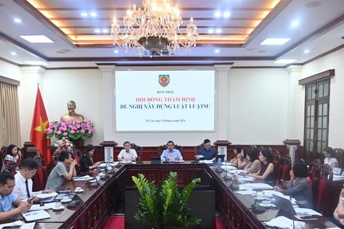 Tăng cường đào tạo đạo đức nghề nghiệp Luật sư
