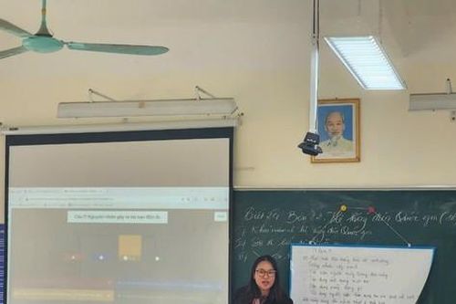 Chủ tịch Hà Nội chỉ đạo làm rõ vụ 63 giáo viên tố bị 'xù' tiền hỗ trợ đào tạo thạc sĩ