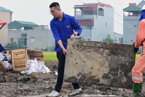 Hơn 5.500 tình nguyện viên hỗ trợ thi công đường dây 500kV mạch 3