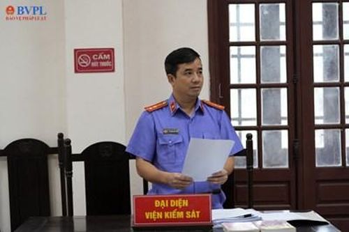 Nhóm đối tượng tàng trữ, mua bán trái phép vũ khí quân dụng lãnh án