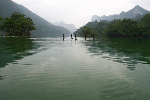 Phát triển Khu du lịch Ba Bể thành Khu du lịch quốc gia