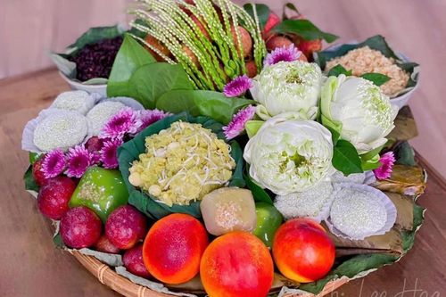 Xuýt xoa trước những mâm cúng Tết Đoan Ngọ của hội chị em khéo tay
