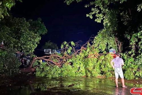Mưa lớn gây thiệt hại tại huyện Phù Yên