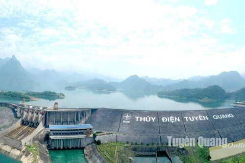 Chủ động ứng phó với xả lũ trên hồ thủy điện Tuyên Quang
