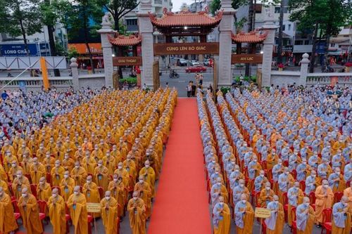 Ban Trị sự GHPGVN TP.HCM thông báo về việc tấn phong giáo phẩm năm 2024