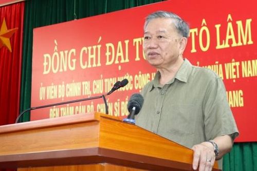 Chủ tịch nước Tô Lâm thăm Đồn Biên phòng Cửa khẩu Sóc Giang