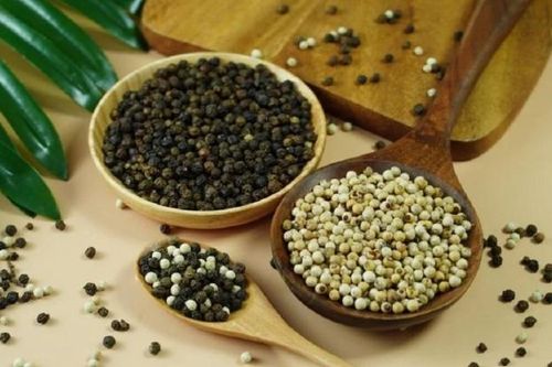 Ngày 10/6: Giá tiêu liên tiếp kỷ lục mới, cao su biến động trái chiều, cà phê giảm mạnh