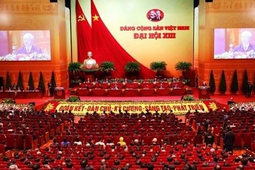Bài 2: Mọi sự phát triển của công cuộc đổi mới đều vì và cho con người