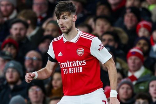 Arsenal bán hậu vệ Kieran Tierney với giá không tưởng