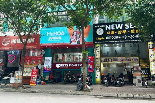 Dẹp bỏ biển hiệu, bảng quảng cáo lai căng, sính ngoại: Từ nhận thức đến hành động
