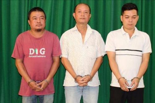 Bắt thêm 3 đối tượng trong đường dây sản xuất, buôn bán thuốc giả