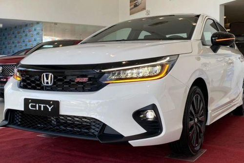 Giá lăn bánh Honda City mới nhất rẻ khó tin, sẵn sàng áp đảo Hyundai Accent và Toyota Vios về doanh số