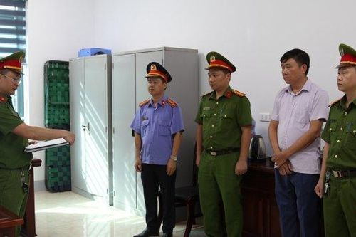 Khởi tố thêm 3 cán bộ thị xã Cửa Lò
