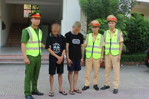 Mới 15 tuổi đã liên tục ra tay trộm, cướp