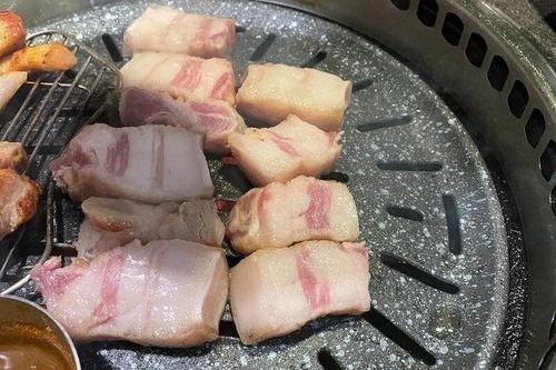 Jeju điêu đứng vì miếng thịt ba rọi