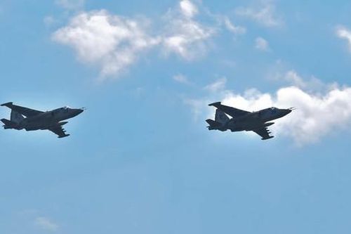 Ukraine tích hợp bom A2SM của Pháp trên cường kích Su-25