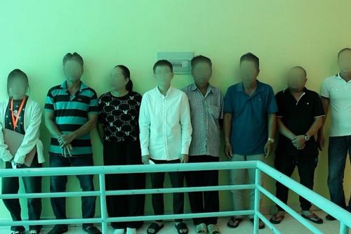 Bắt 11 đối tượng trong đường dây sản xuất, mua bán thuốc tân dược giả