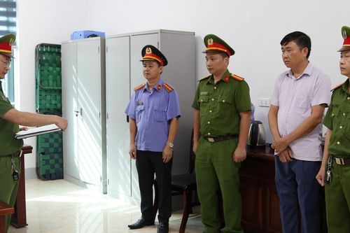 Bắt thêm 3 bị can tội đưa hối lộ vụ sai phạm đất đai tại thị xã Cửa Lò