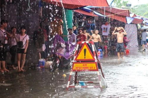 Nhức nhối ngập úng đô thị: Cần giải quyết đồng bộ từ quy hoạch đến xây dựng