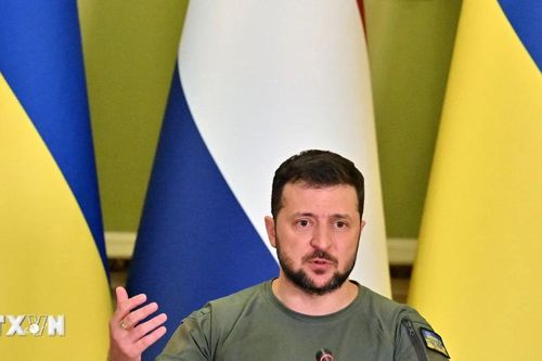 Tổng thống Zelensky tới thủ đô Berlin tham dự hội nghị tái thiết Ukraine