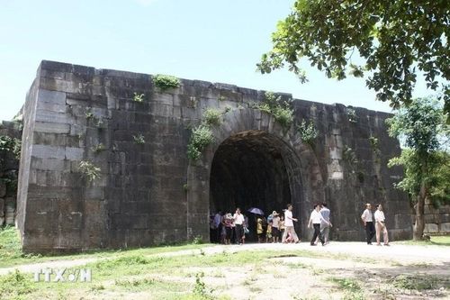 Thanh Hóa khai thác tour du lịch kết nối với tỉnh Houaphan của Lào