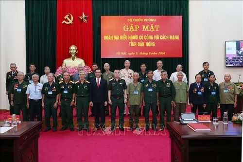 Bộ Quốc phòng gặp mặt đại biểu người có công với cách mạng tỉnh Đắk Nông