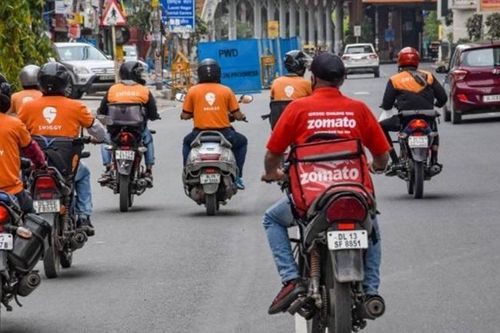 Ứng dụng giao hàng 10 phút đe dọa nguồn thu thị trường tạp hóa Ấn Độ